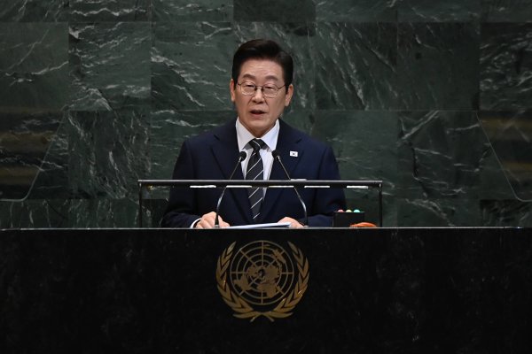 巨牛盈 李在明联大演讲：将切断韩朝间“军事紧张和敌对行为的恶性循环”